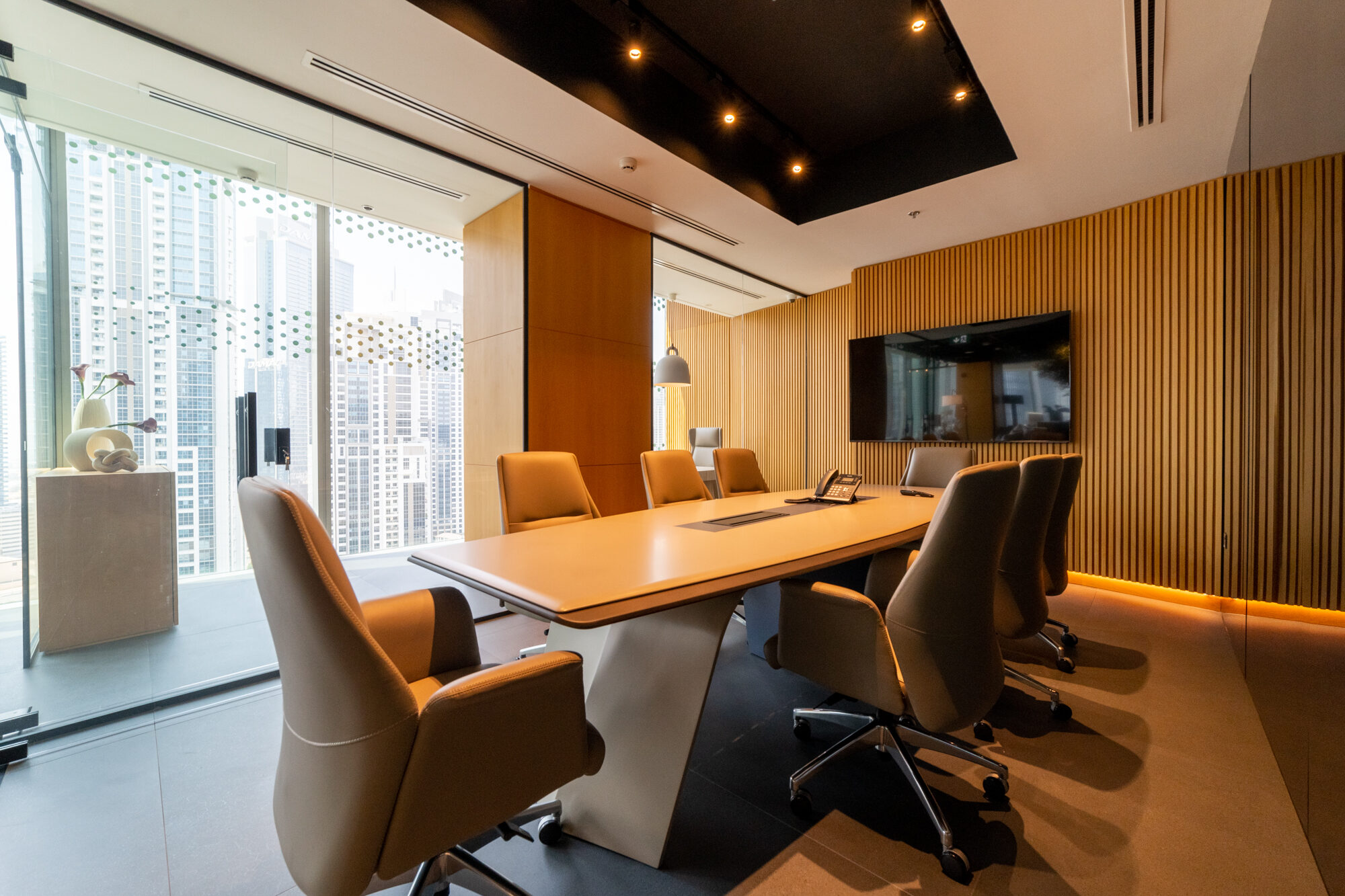KCT — Executive Suite